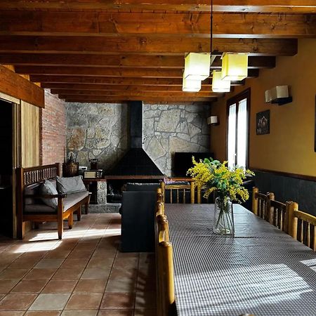 Spacious House In Ogassa With Terrace And Bbq Buitenkant foto