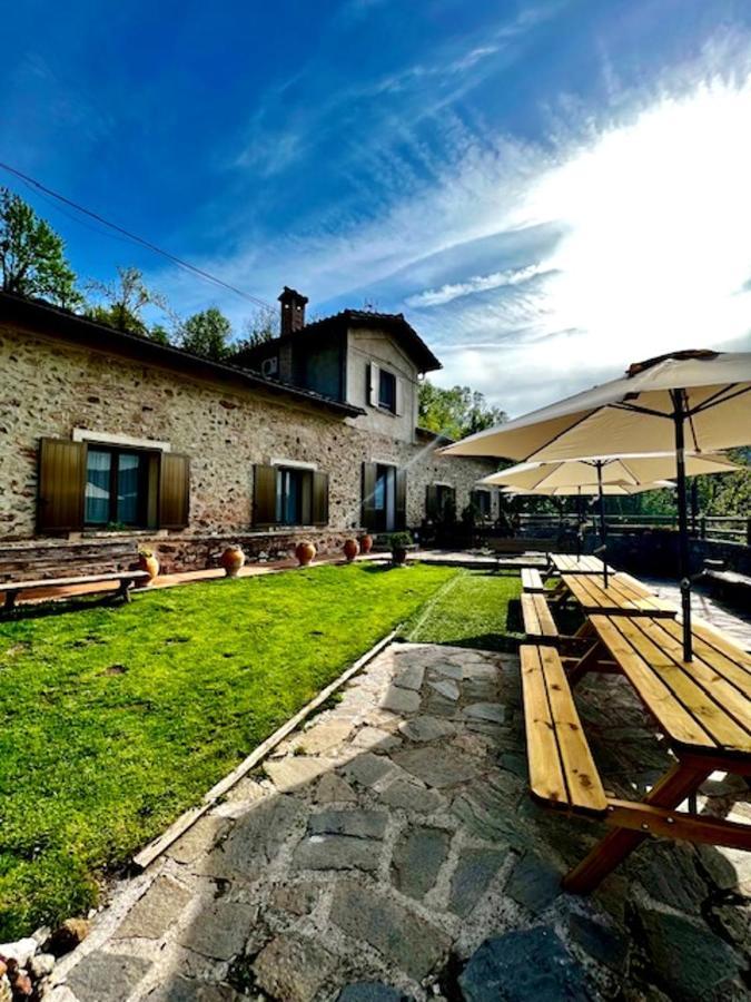 Spacious House In Ogassa With Terrace And Bbq Buitenkant foto